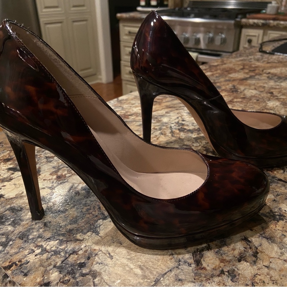 In good condition. Comfortable. Worn just a few times